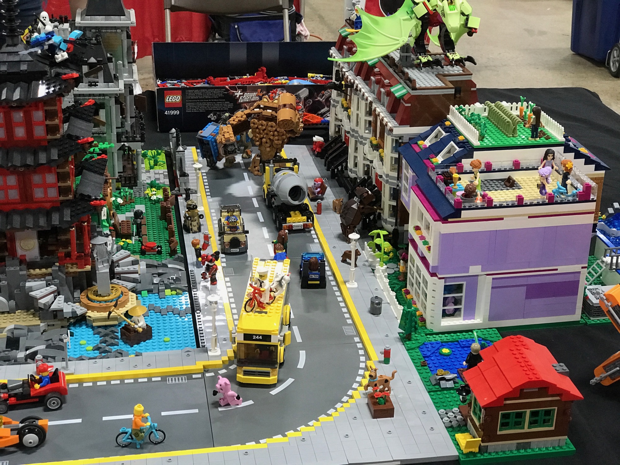 2017-04-23-brickfest-2017-14 photo