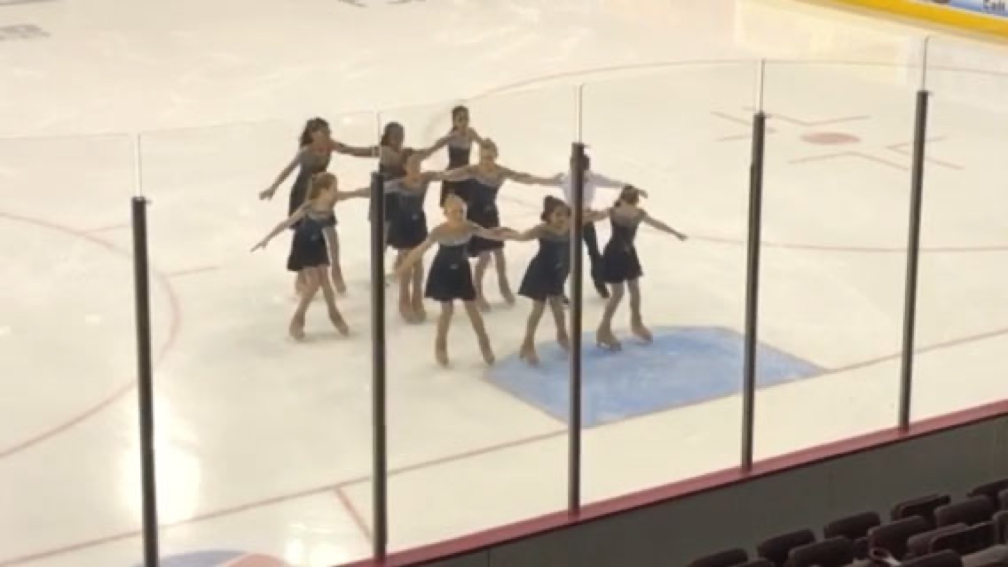 2018-02-19-meg-skating02 photo