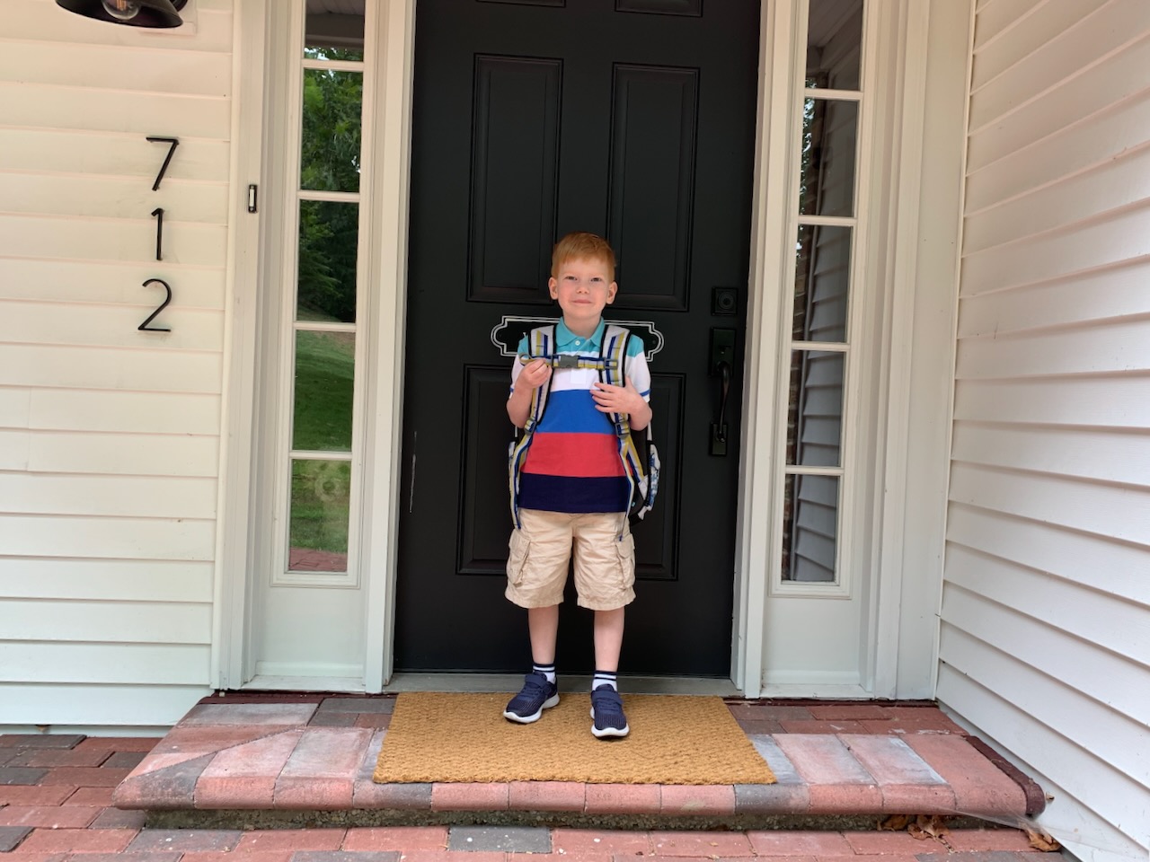 2019-08-26-first-day-new-school-03 photo
